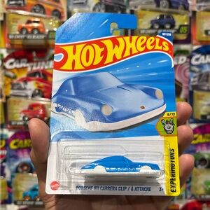Hot wheels Porsche 911 Carera key chain